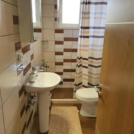 Perama View Apartment